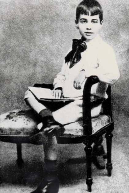 Borges y Ricardo Piglia en Adrogué Un Legado Literario