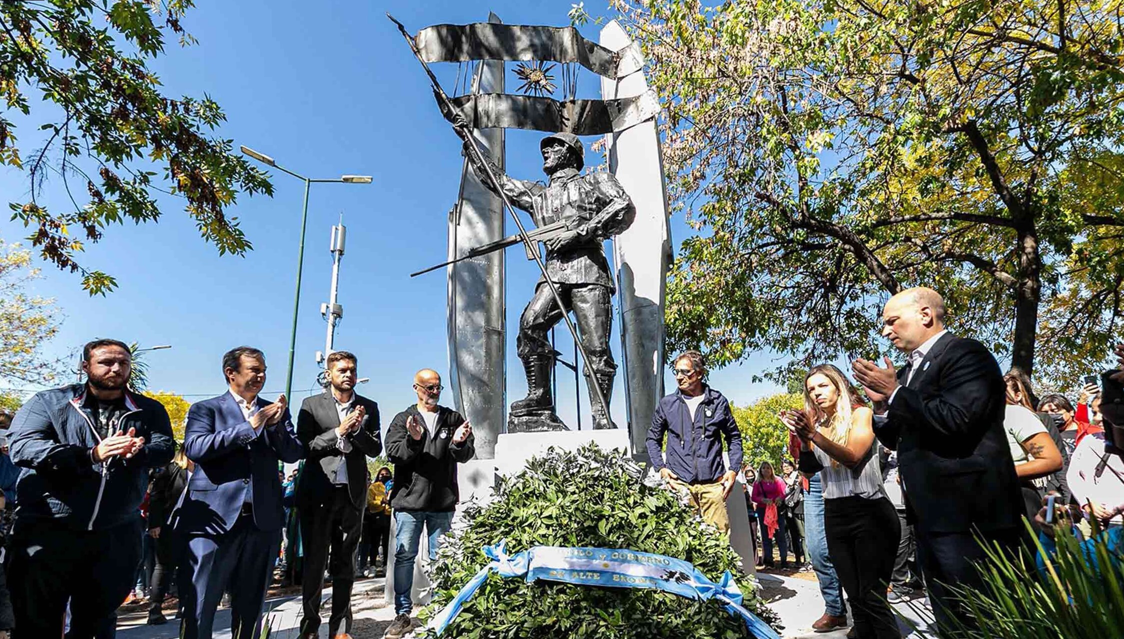 Héroes de Adrogué que Participaron en la Guerra de Malvinas