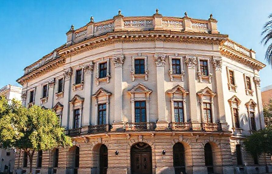 La Biblioteca Esteban Adrogué El Guardián de la Identidad