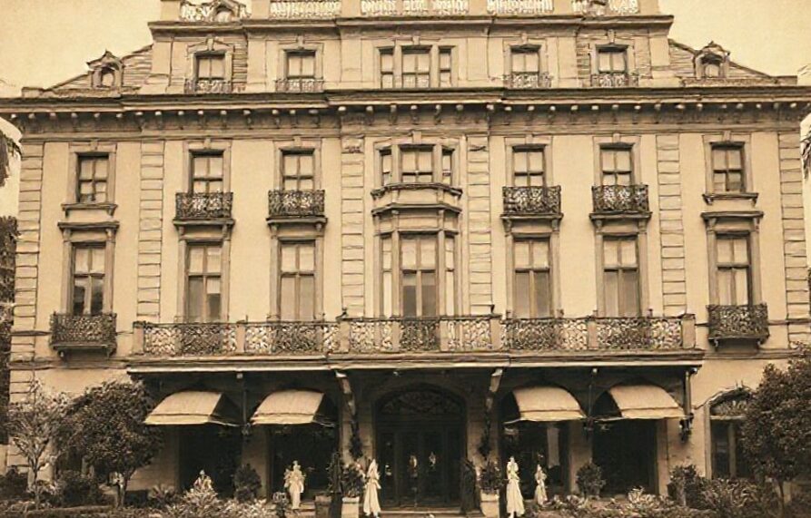 La Historia Oculta de la Fuente del Hotel La Delicia y sus Jardines Perdidos