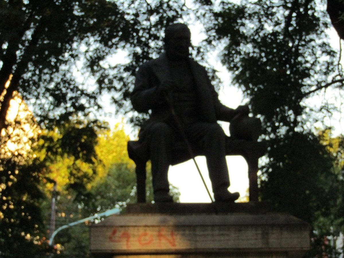 Plaza Esteban Adrogue (2026)